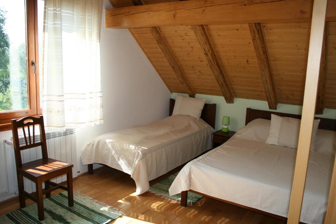 Albinuta Guesthouse Ozun Εξωτερικό φωτογραφία
